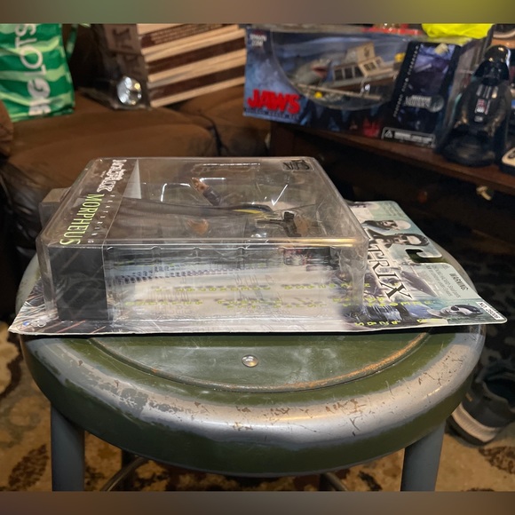 1999 The Matrix MORPHEUS & AGENT SMITH Action Figures N2Toys The Matrix The Film - Picture 11 of 12